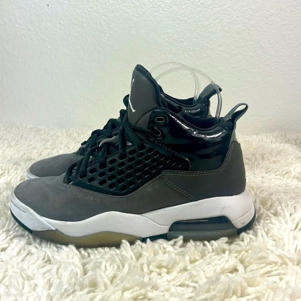 Youth‎ Jordan Maxin 200 Sneakers